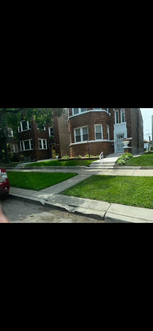 Photo - 8236 S Sangamon St