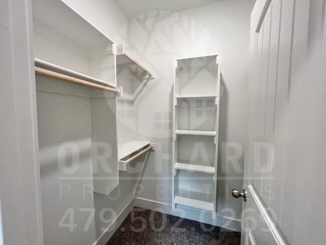 Photo - Single-Family Home- Stunning Applewood Plan