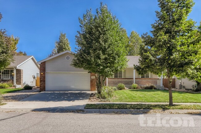 Photo - 644 Blue Azurite Ave