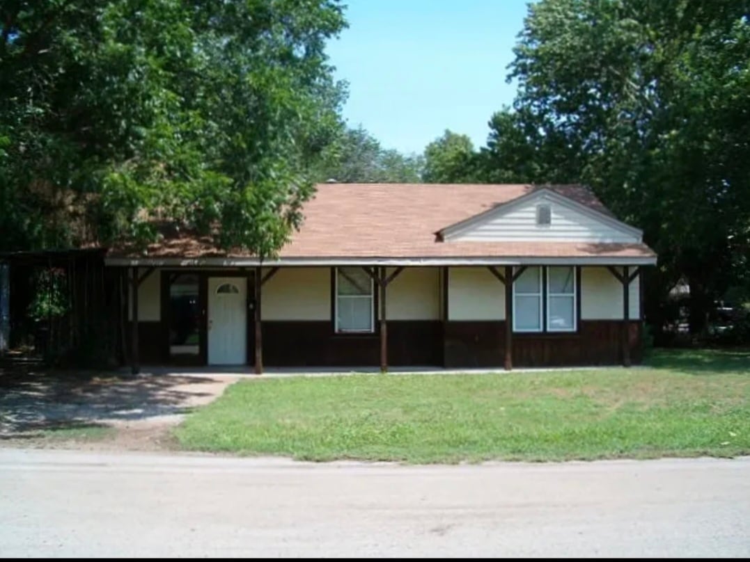 Photo - 1602 W 11th Ave (Stillwater, OK)