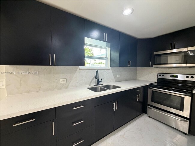 Photo - 9615 NW 3rd Ave