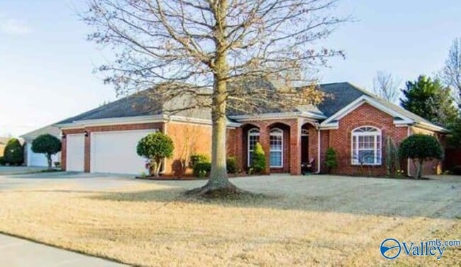 Photo - 5016 Liberty Park Cir SE House