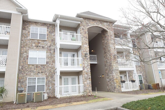 Photo - 632 Condo Club Dr Unit 101