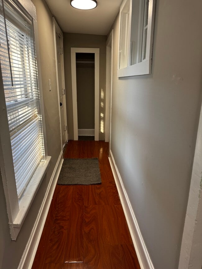 Photo - 1488 E Thacker St Unidad 2