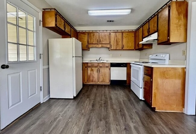 Photo - Pebblecreek Dr #6 & 8 Unidad 8 Pebblecreek Drive