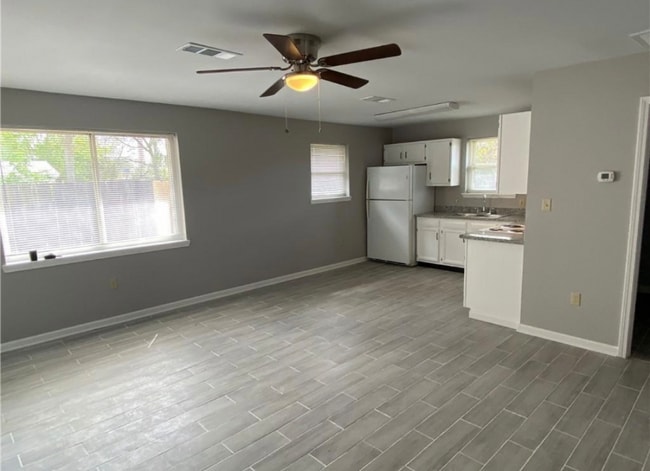 Photo - 2814 Pakenham Dr Apartamento