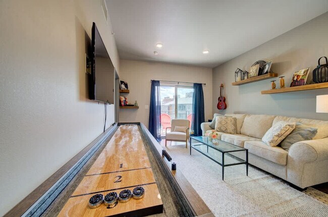 Photo - 2210 Remington Way Unidad FL3-ID1339975P