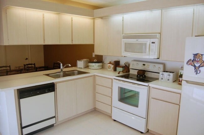 Photo - 25 Bedford Ct