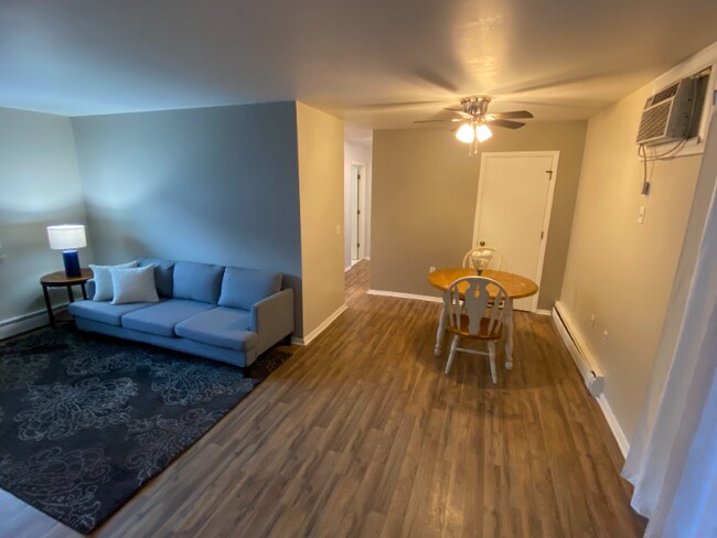 Photo - 700 Fayette St Unit 1