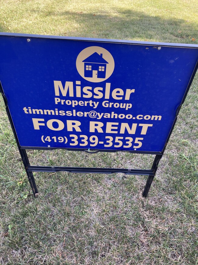 Photo - 995 Kingswood Dr Unit 995 Kingswood