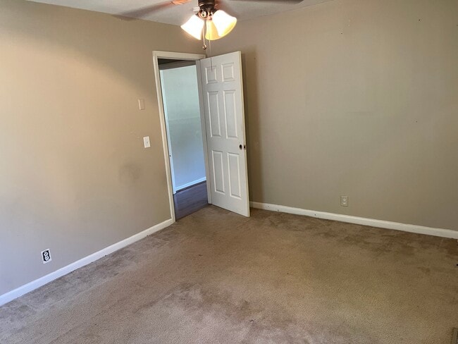 Photo - 103 Port Dr