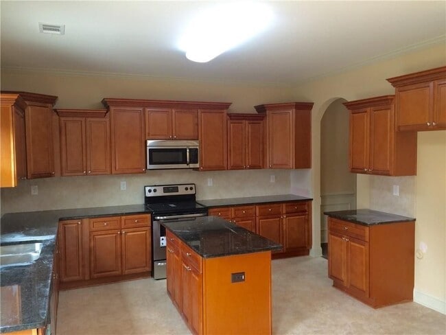 Photo - 718 Channel Ln