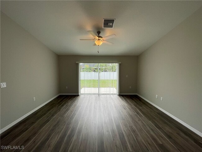 Building Photo - 2821 NW 6th Pl Rental