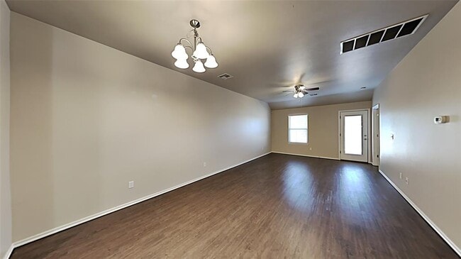 Photo - 11201 Coachmans Rd