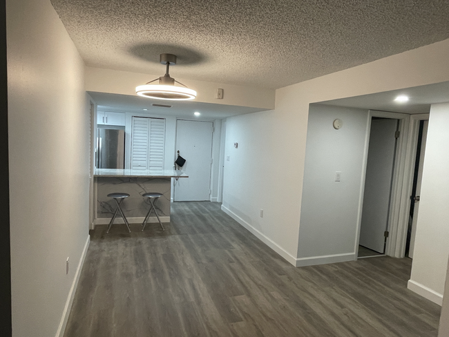 Photo - 10700 SW 108th Ave Condominio Unidad c216