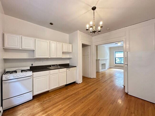 Photo - 1016 Dempster St Unit J06P