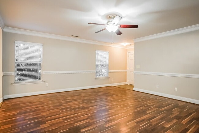 Photo - 447 Averasboro Dr