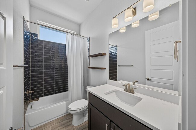 Photo - 1525 Escarpment Rd