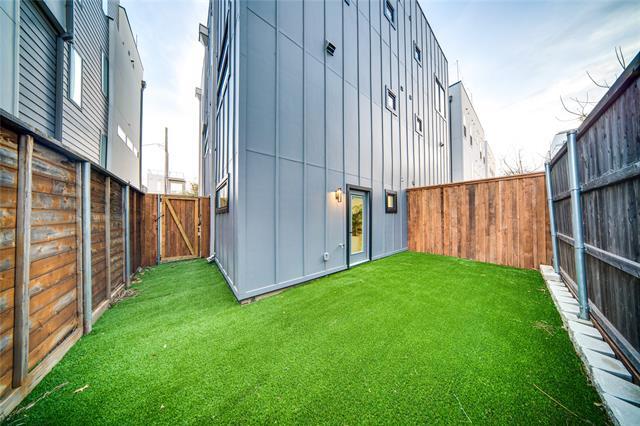 Photo - 4209 Munger Ave