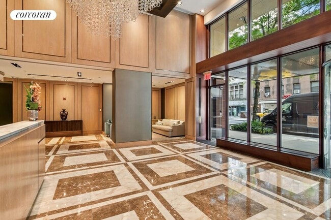 Building Photo - 250 E 53rd St Rental