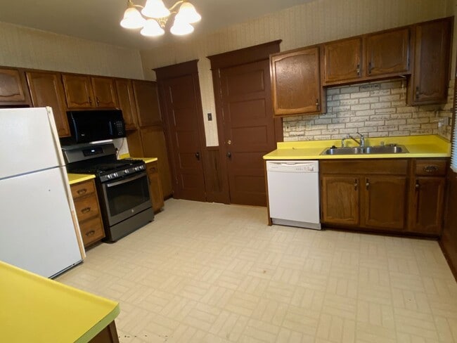 Photo - 315-317 N Paterson Street Unit 315 N Paterson Street
