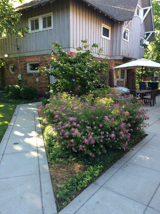 Photo - 243 College Ave SE Unidad Carriage House