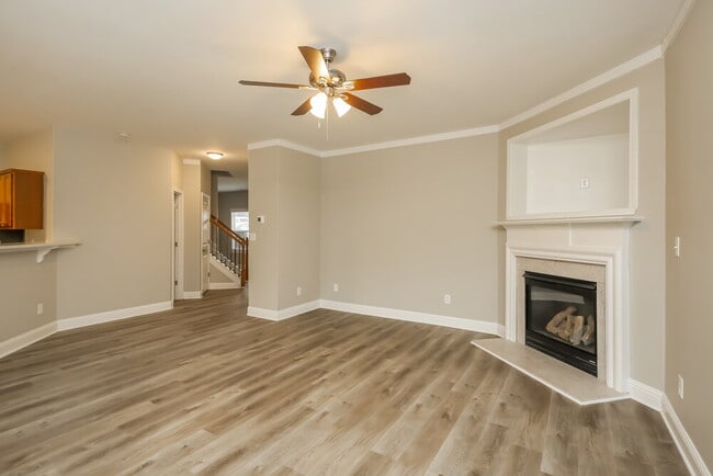 Photo - 137 Sweetspring Way