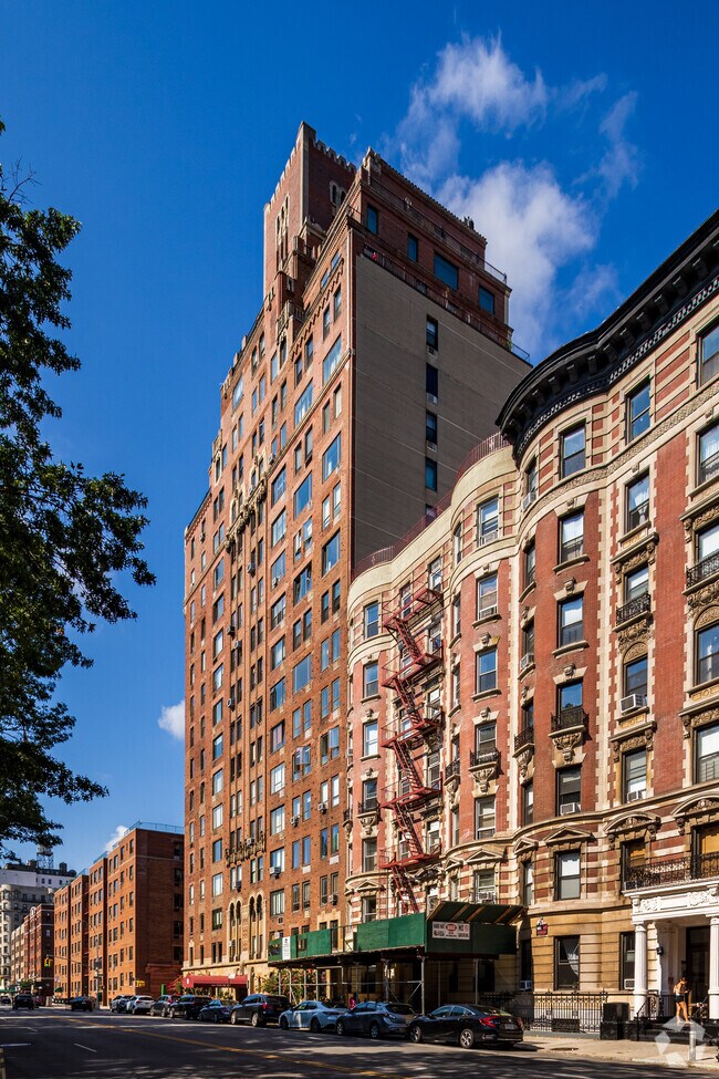 Photo - 444 Central Park