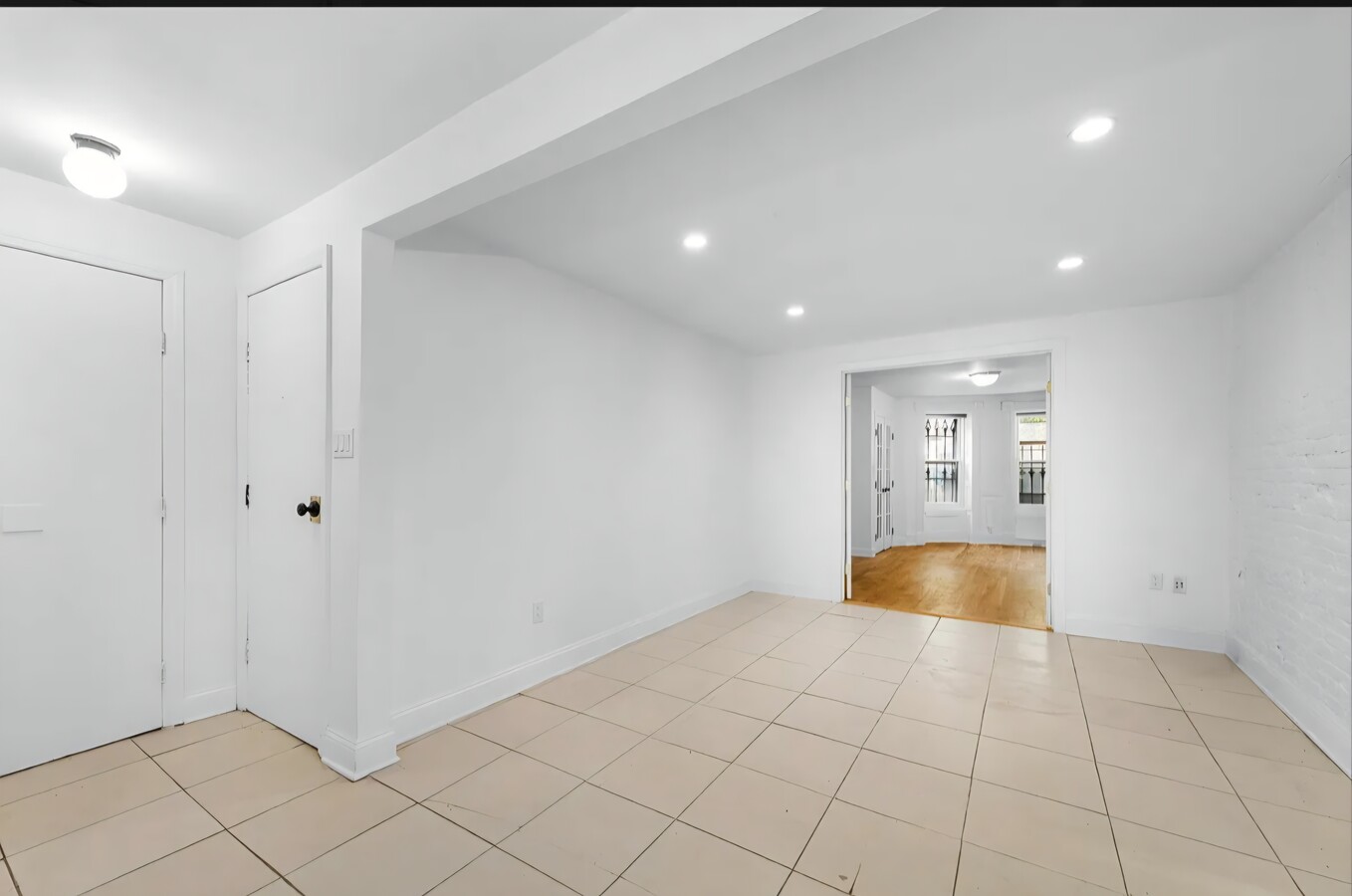 Photo - 64 Bainbridge St
