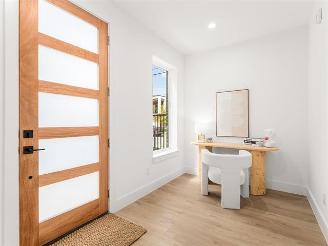 Photo - 2019 N Prairie Ave Unit 206