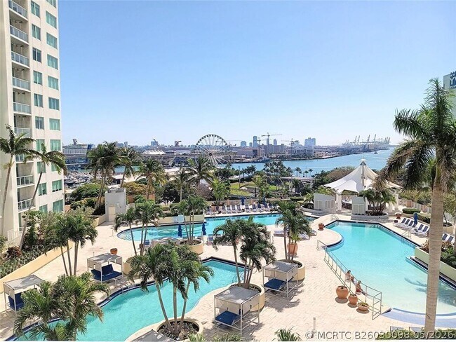 Building Photo - 244 Biscayne Blvd Unit 2805