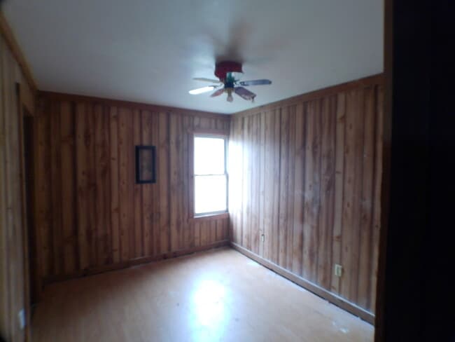 Photo - 1035 E Main St