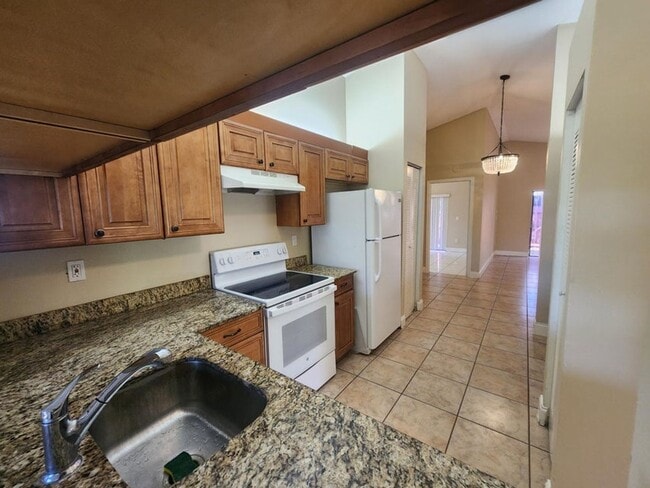 Photo - 1455 Longarzo Pl