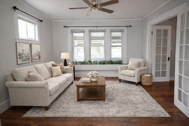 Photo - 63 Foster St