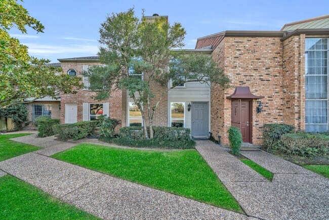 Photo - 6111 Beverly Hill St Unit 3