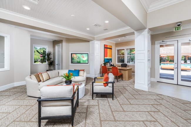 Oak Glen Apartment Homes
