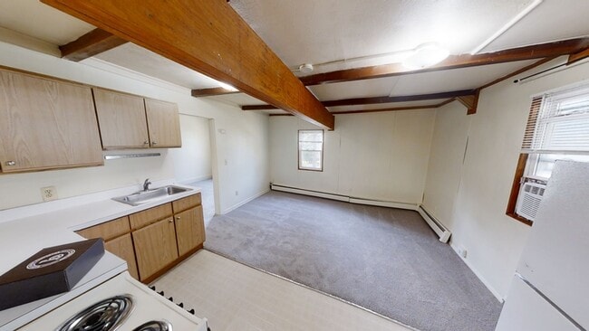 Photo - 424 N State St Unit 3