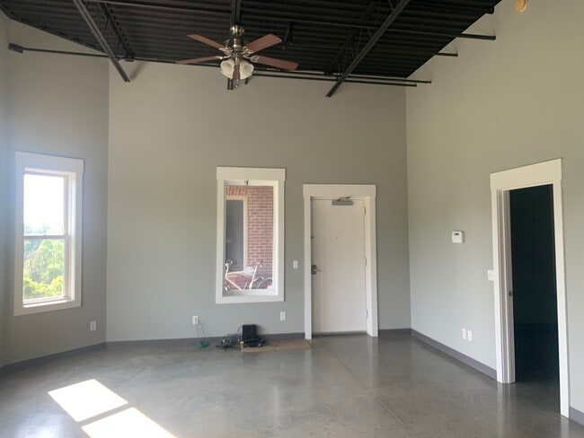 Photo - 260 Centre St Unit 301
