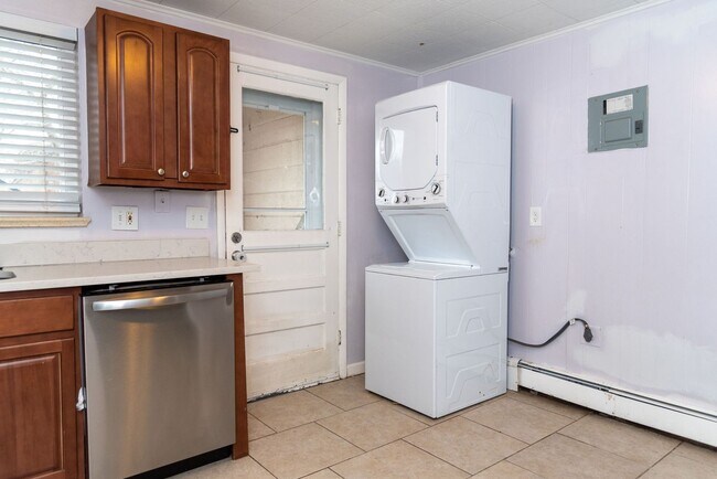 Photo - 2 Bed 1 Bath for Rent in Wheat Ridge!