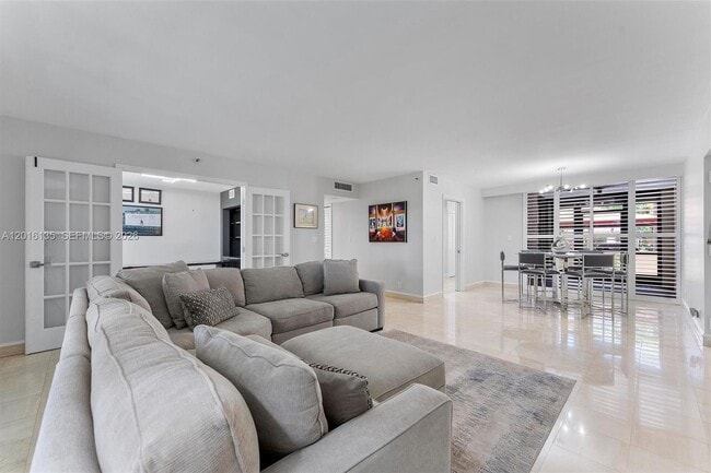 Building Photo - 7225 Promenade Dr Unit 102