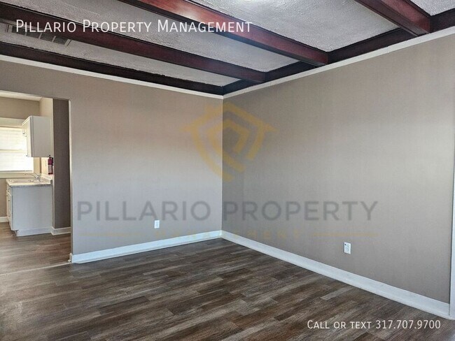 Photo - 633 E 38th St Unit 4