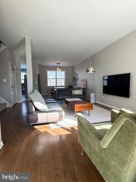 Photo - 83 Shelley Cir