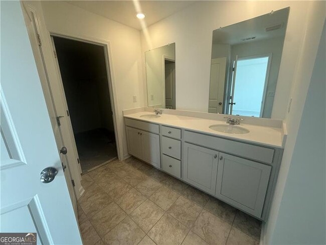 Photo - 6204 Kenbrook Dr