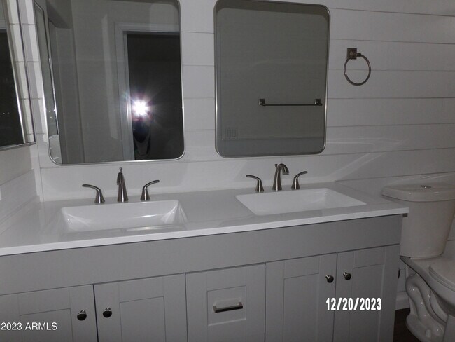 Photo - 2043 S Thunderbird Dr