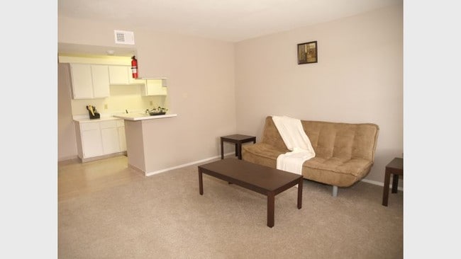 Photo - Villa Nueva Apartments