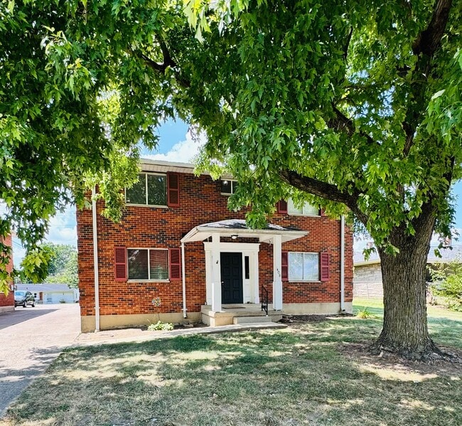 Building Photo - 1408 Jackson Ln Unit 4