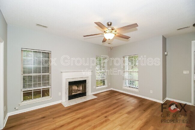 Photo - 16125 Farmall Dr