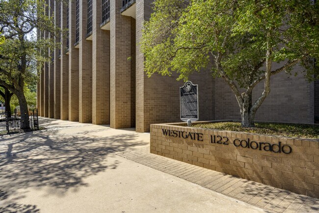 Photo - 1122 Colorado St