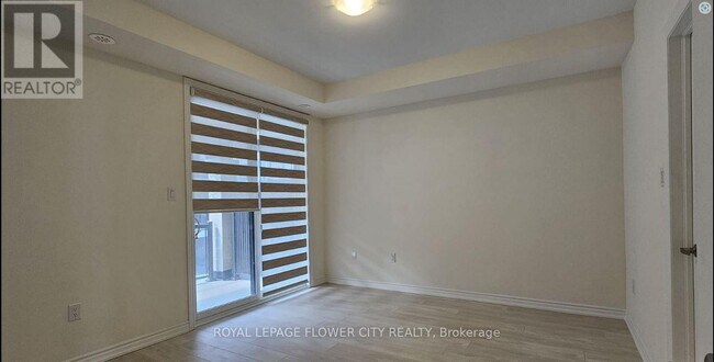 Photo - 70 Knotsberry Cir