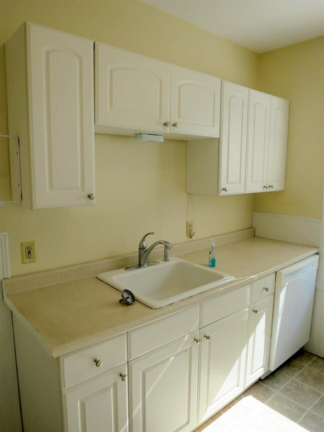 Photo - 36 Standish St Unit 3